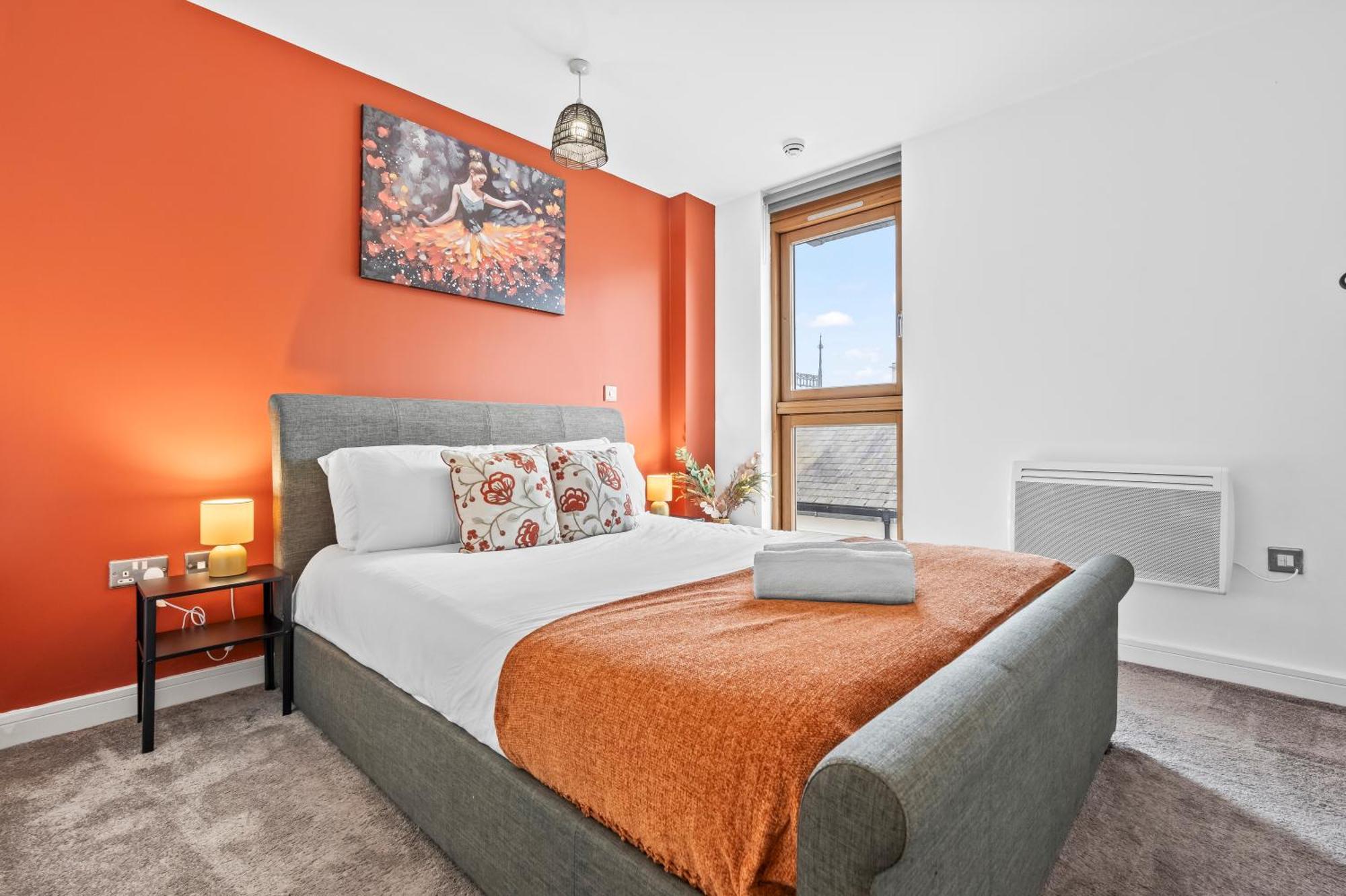 Apartment 2 Bedroom With Balcony Birmingham